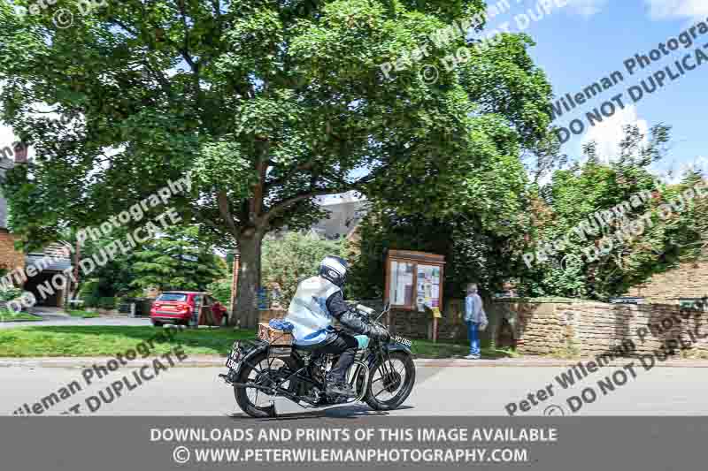 Vintage motorcycle club;eventdigitalimages;no limits trackdays;peter wileman photography;vintage motocycles;vmcc banbury run photographs